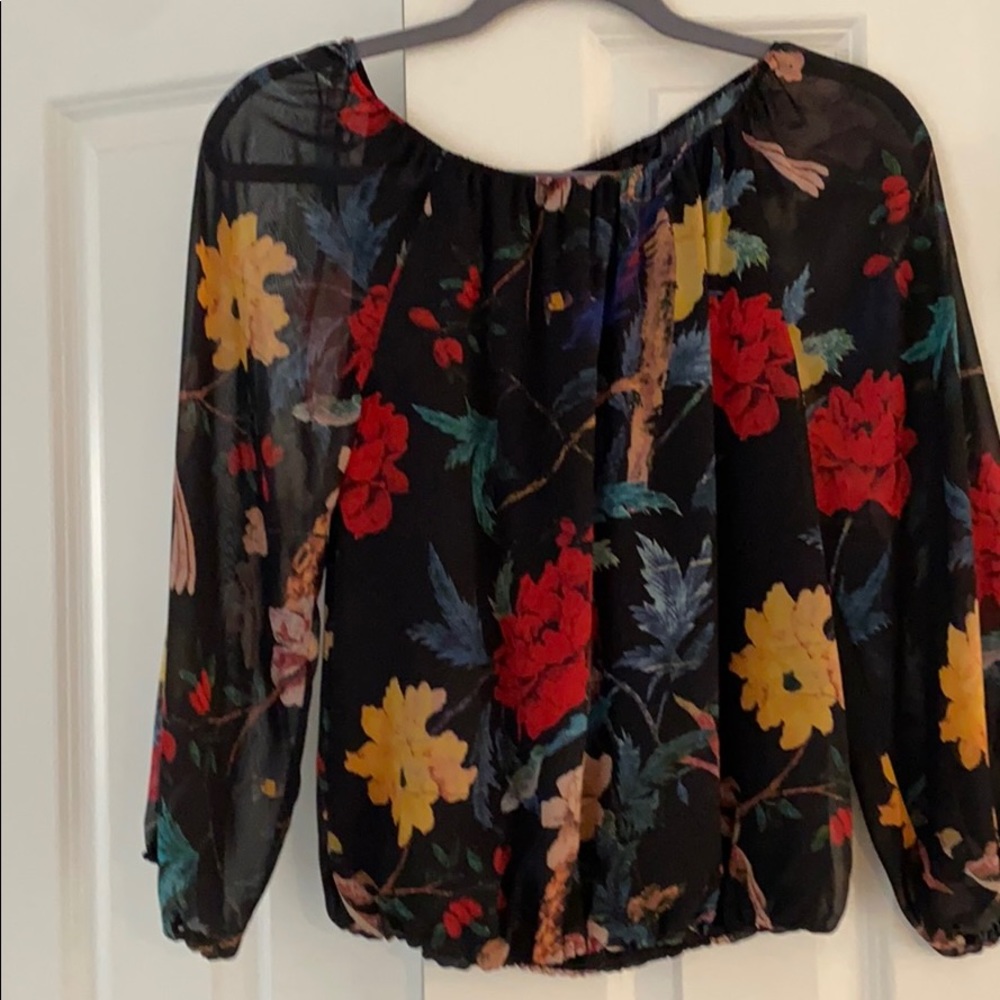 Pretty floral blouse